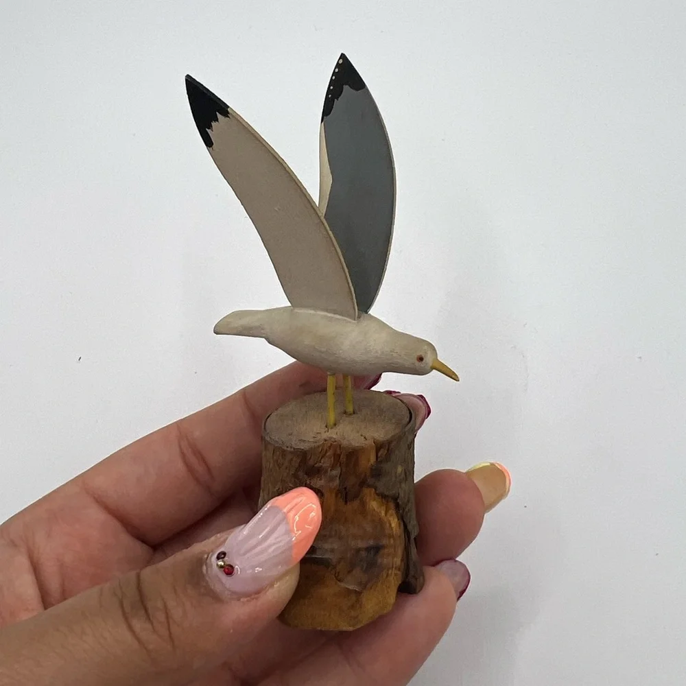 Handmade Vintage Seagull Bird In Flight Wooden Carved Figurine Collectible Uniqu